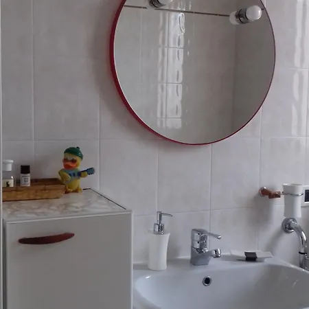 Διαμέρισμα Prestigioso Con Piscina Λατζίζε