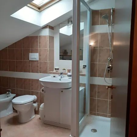 Prestigioso Con Piscina Apartmán